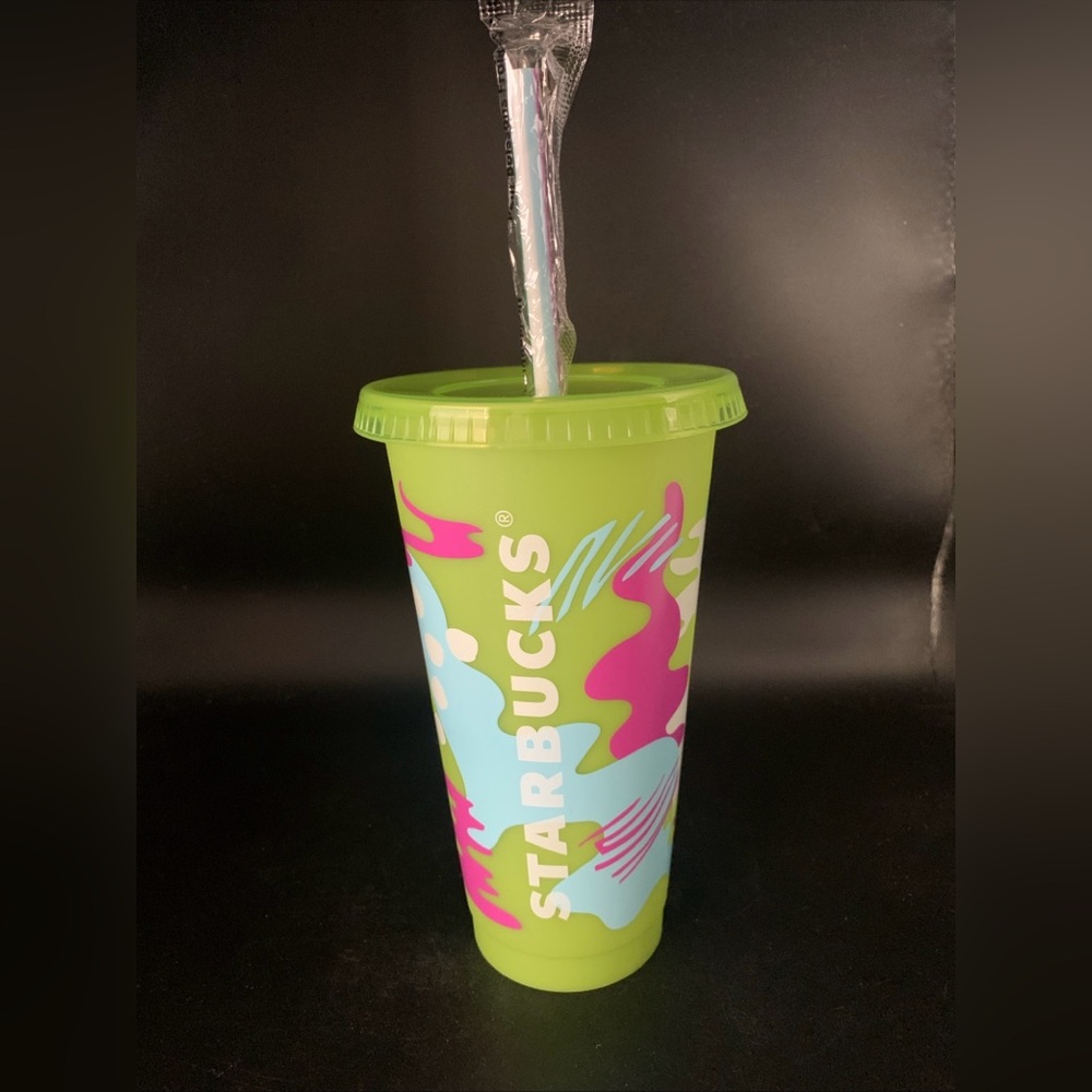 New NOS Starbucks 2020 Art Deco 24 Oz Venti Cold Cup With NEW Straw Reusable